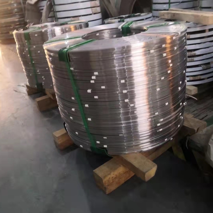 SUS304L ASTM Stainless Steel Strip 1219mm Stainless Steel Roll